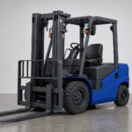 Электрический вилочный погрузчик JAC CPD25, 2,5 тонны — вид спереди и сбоку